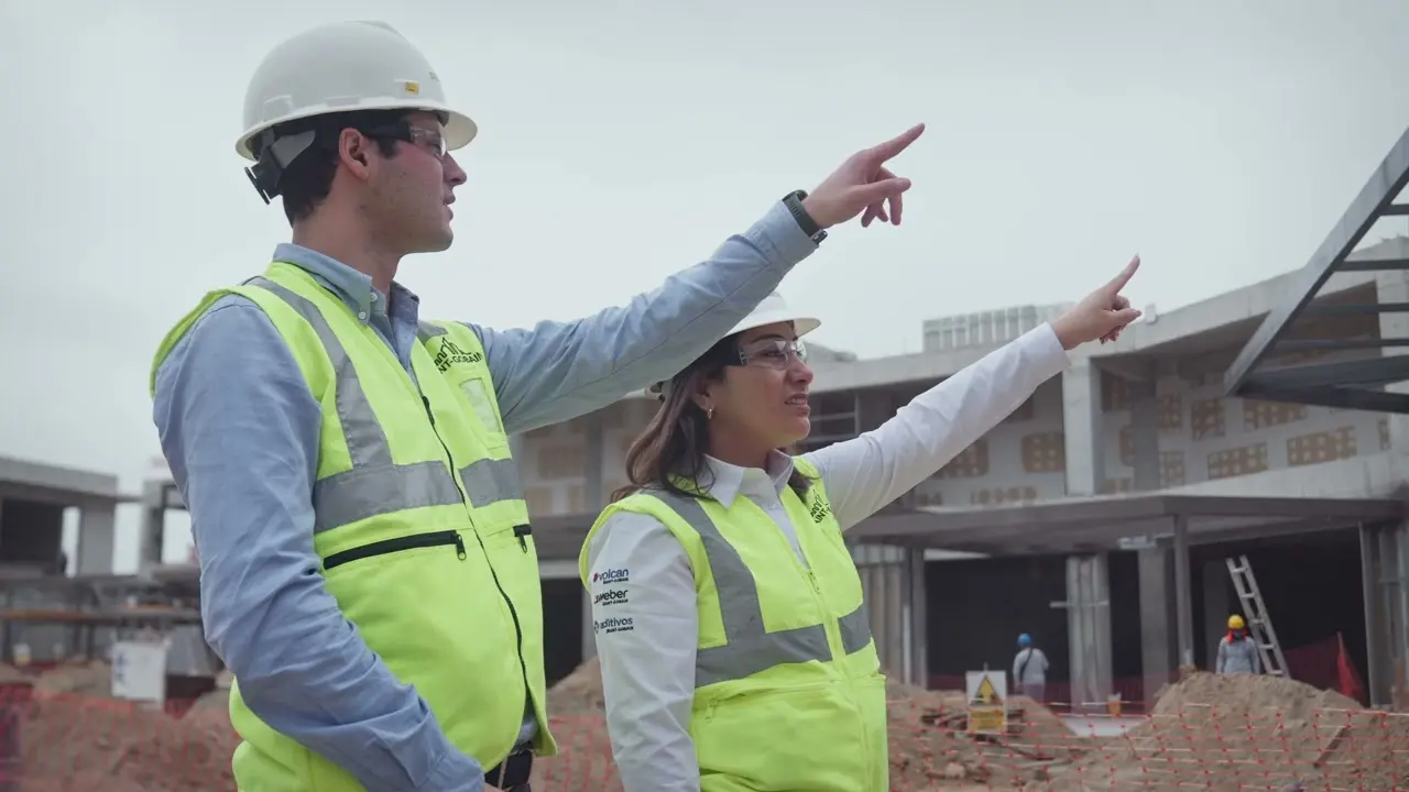 Saint-Gobain presente en la construcción del Real Plaza Piura thumbnail